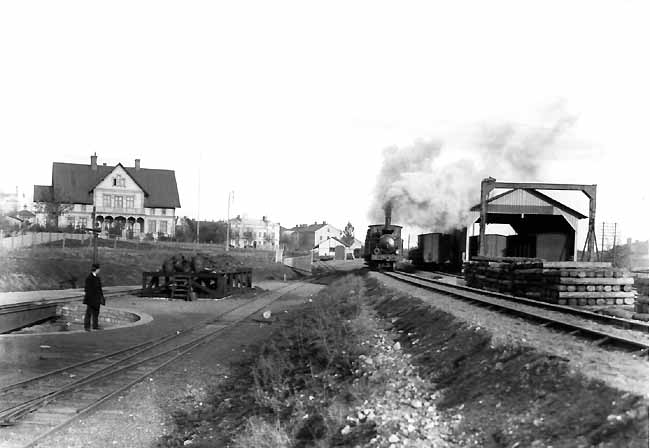 SAJ the yard in Skövde year 1904. Engine No. 2