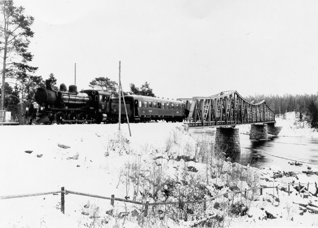 OKB engine No E 11at the bridge over Ljusnan year 1926