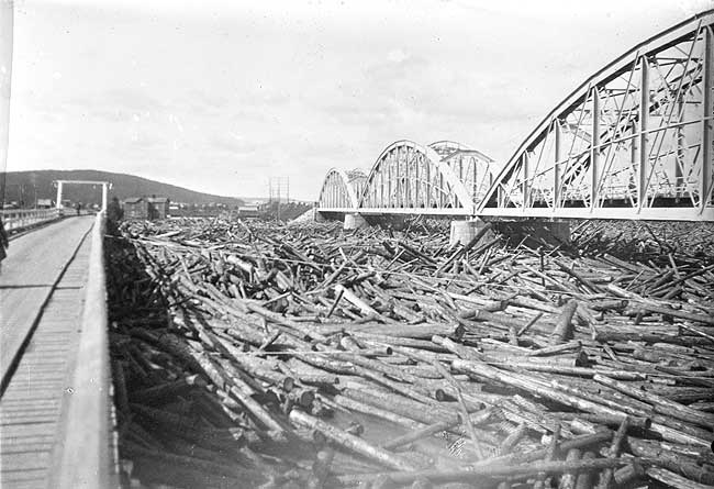 tatsbanan Vnns - Ume. Vrfloden 1924  vid Spland.