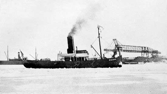 The ice breaker "Simson" in Oxelösund harbor.