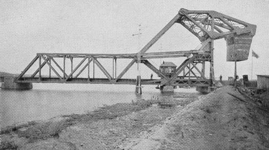 The drawbridge over the channel i Vänersborg