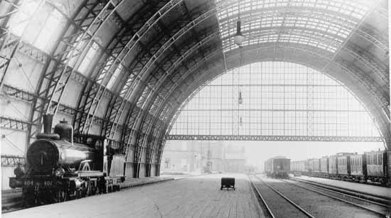 SJ engine class Cc 404 at Malmö station around 1890