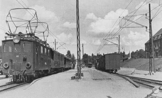 The picture show NKlJ engine no. 42. One of the so called AEG-engines at Hagfors new station